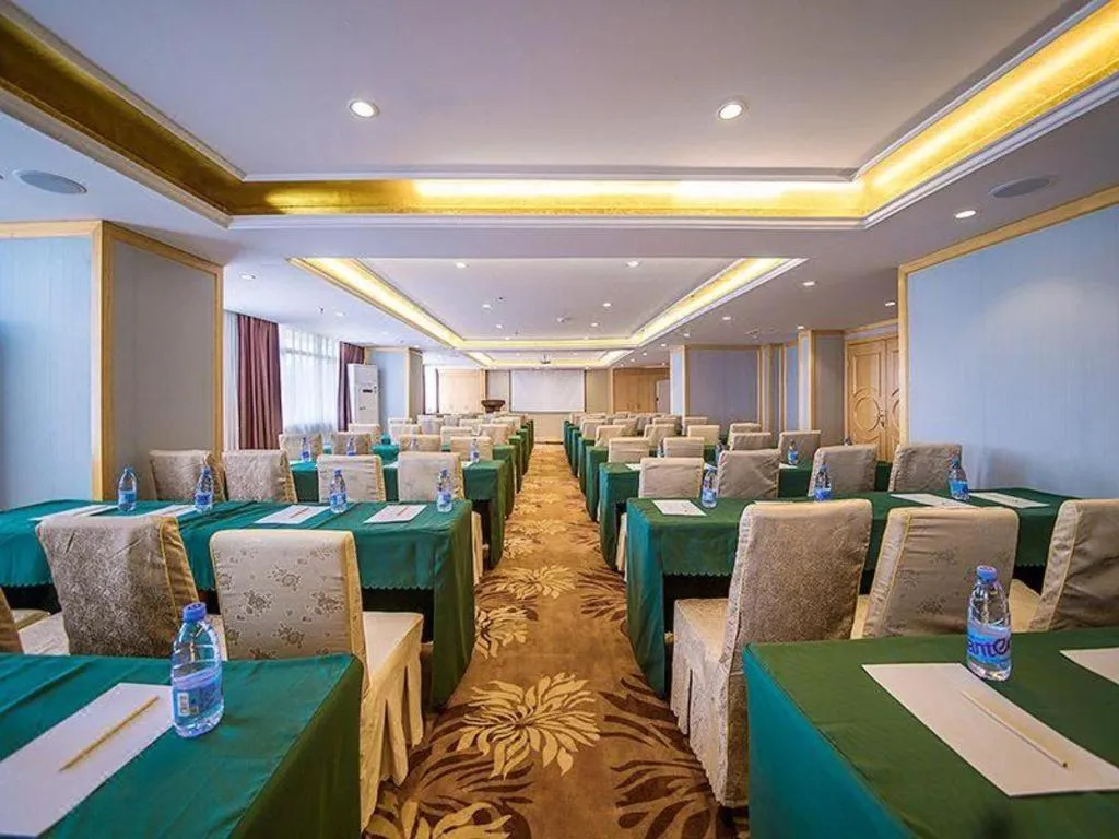 Vienna Hotel Hubei Xiaogan Beijing Road
