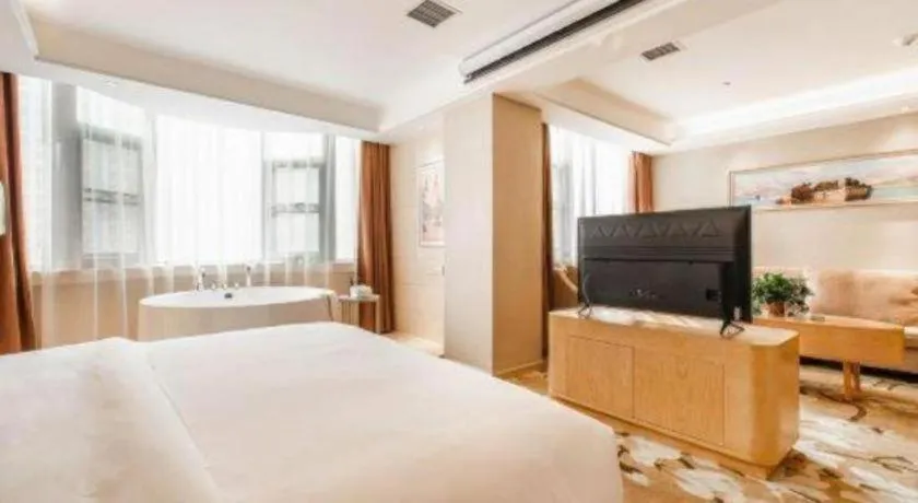 Bed in Vienna Hotel Shaanxi Xianyang Huitong China Square