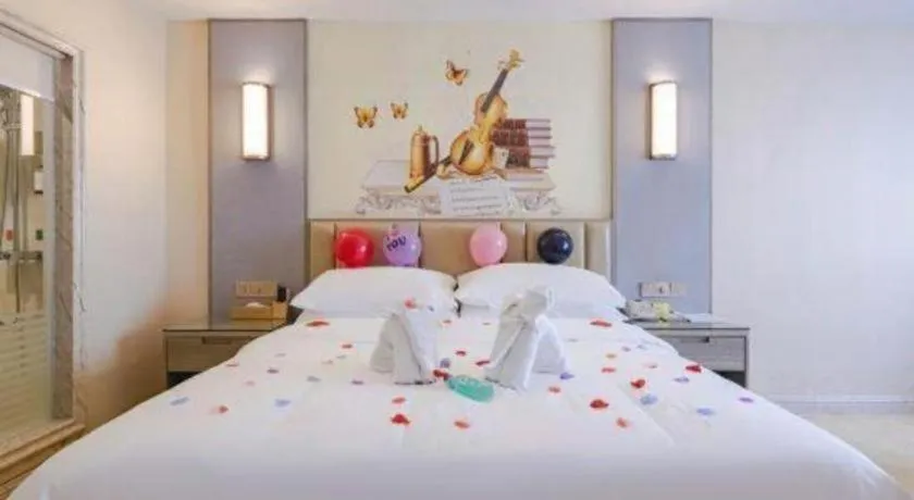 Bed in Venus International Hotel Kunming Baiyun Road Tongde Square