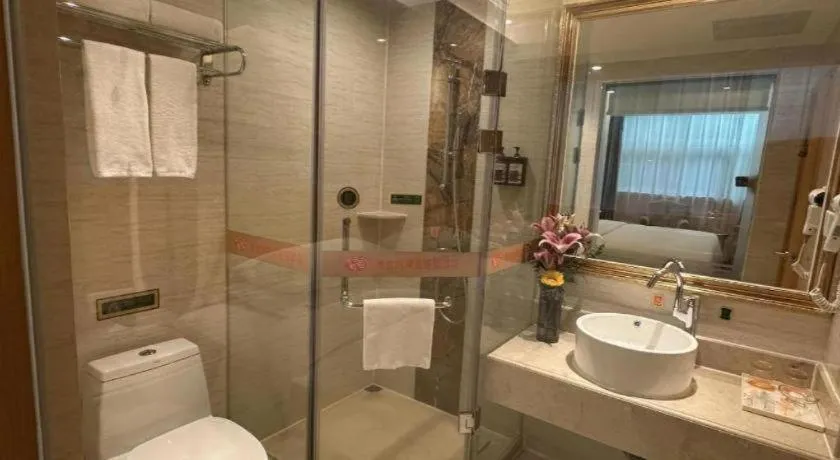 Vienna Hotel Guangdong Huiyang Qiuchang Yingbin Road