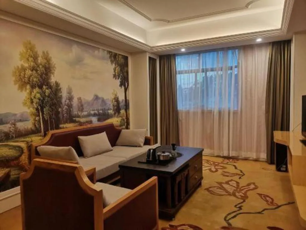 Vienna Hotel Guangdong Huiyang Qiuchang Yingbin Road