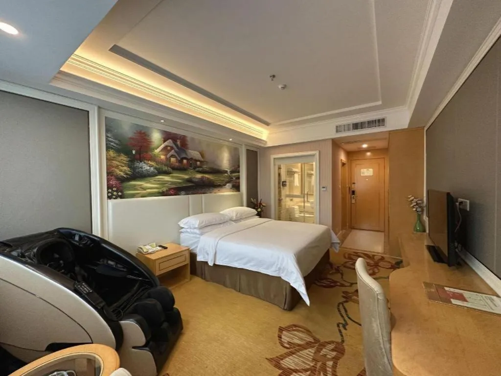 Bed in Vienna Hotel Guangdong Huiyang Qiuchang Yingbin Road