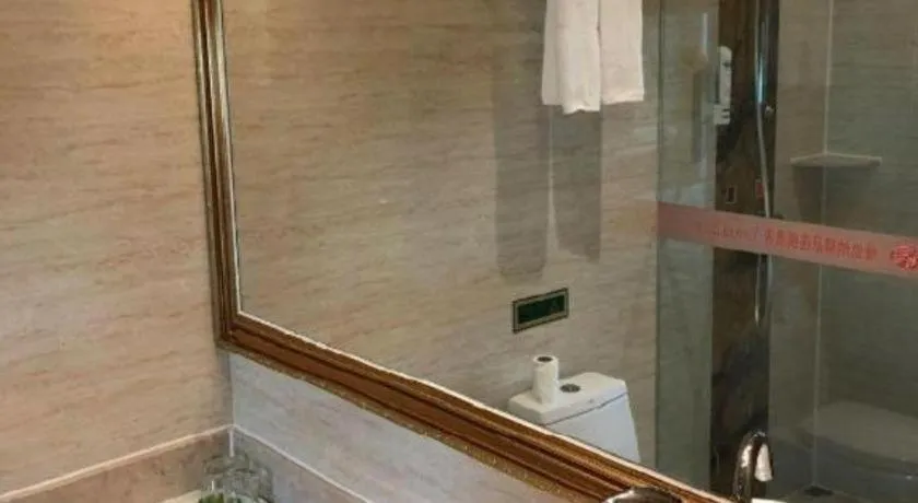 Vienna Hotel Guangdong Huiyang Qiuchang Yingbin Road