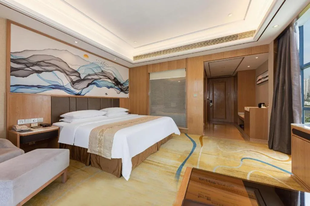 Bed in Venus Royal Hotel Nanning East High-Speed Railway Station