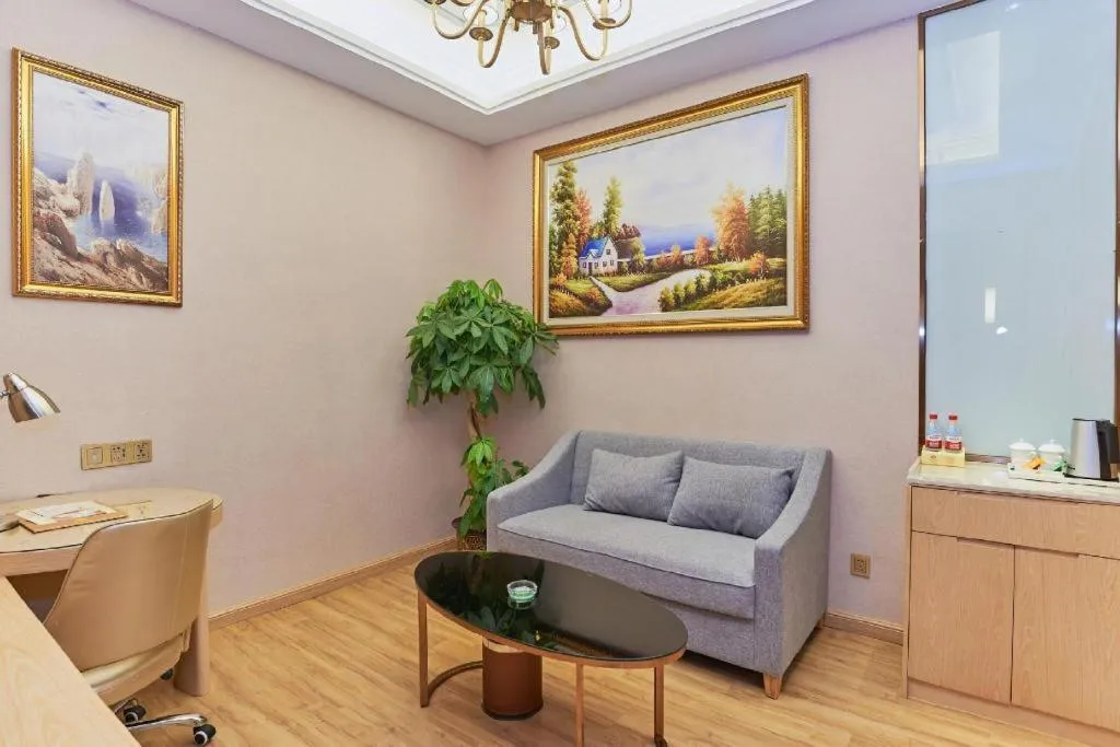 Vienna Hotel Fuzhou University Town Boshihou