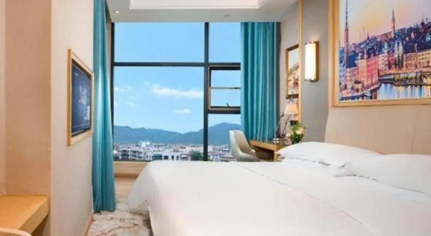 Bed in Vienna Hotel Guangdong Zhaoqing East Station Dinghu Mountain Scenic Area