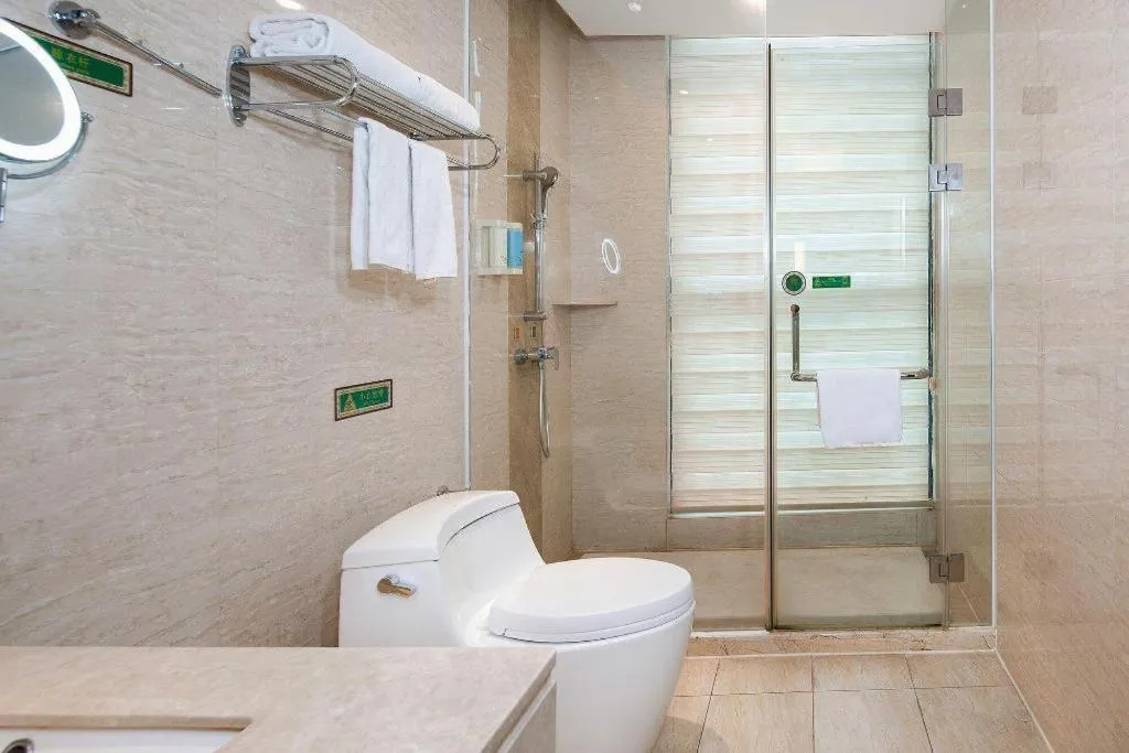 Vienna Hotel Guangdong Zhaoqing East Station Dinghu Mountain Scenic Area