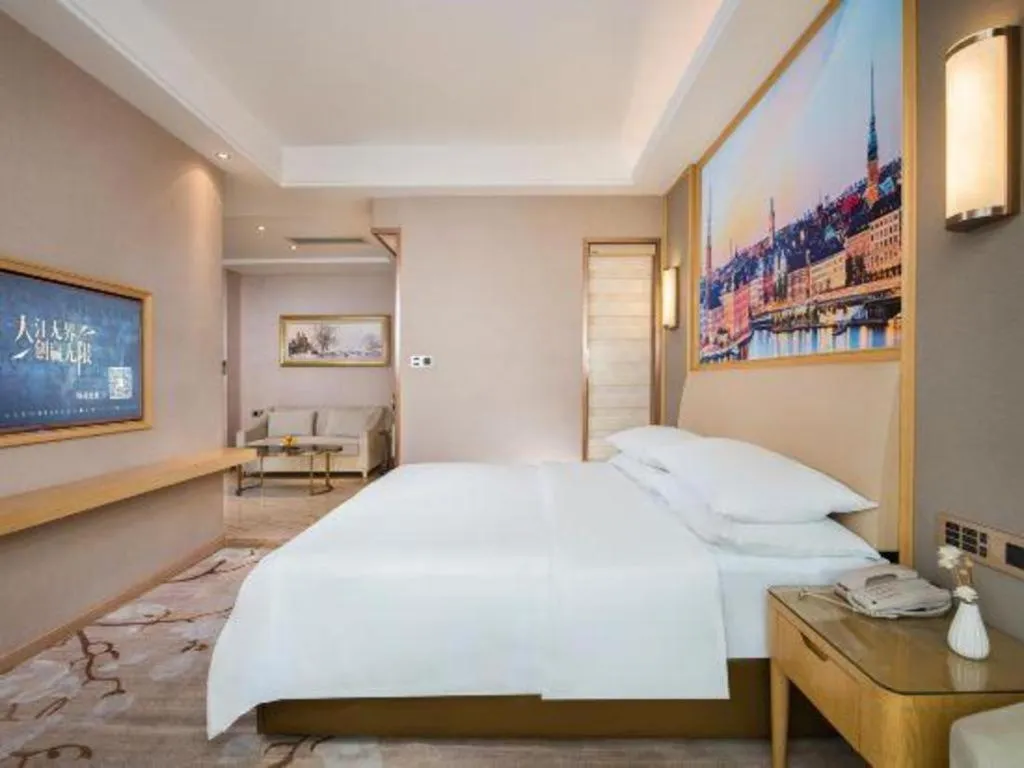 Bed in Vienna Hotel Guangdong Zhaoqing East Station Dinghu Mountain Scenic Area
