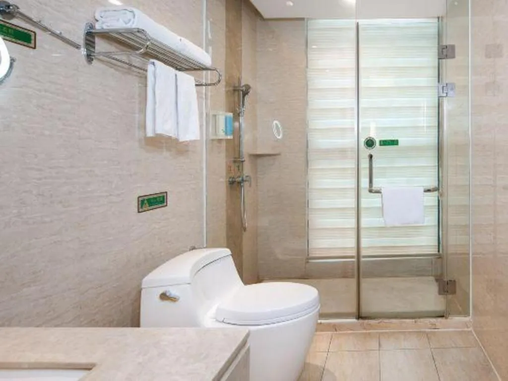 Vienna Hotel Guangdong Zhaoqing East Station Dinghu Mountain Scenic Area