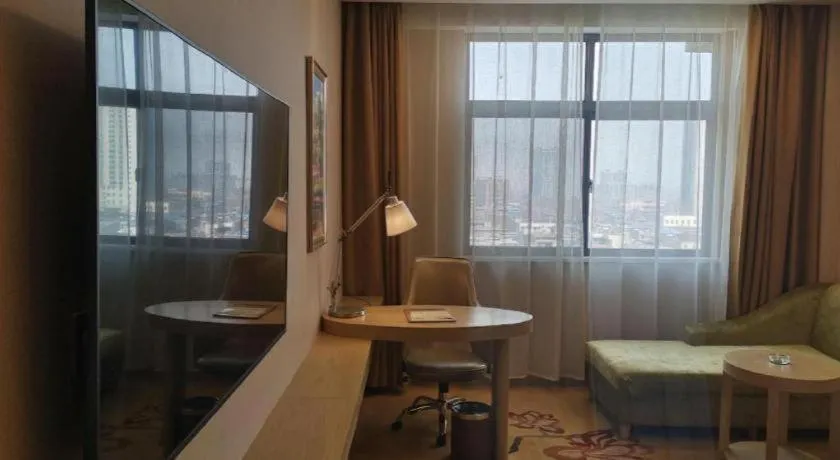 Vienna Hotel Shaanxi Weinan Shengli Street Railway Station