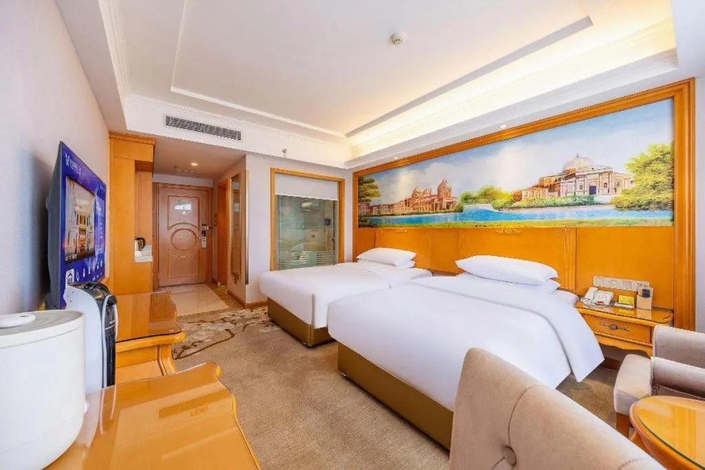 Bed in Vienna Hotel Qinghai Dachaidan