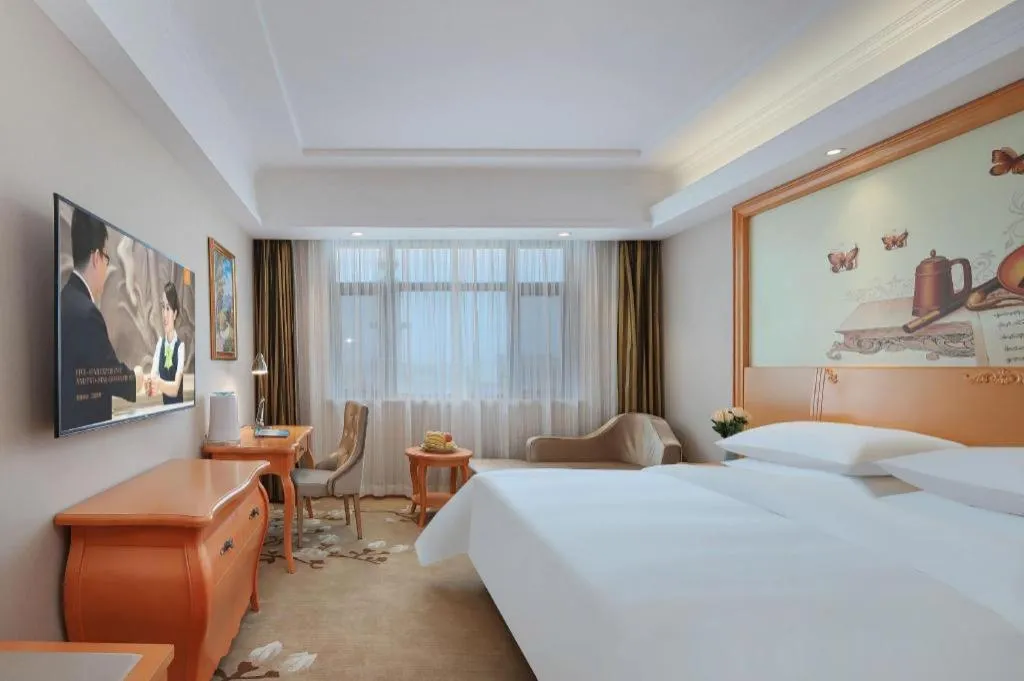 Bed in Vienna Hotel Qinghai Dachaidan