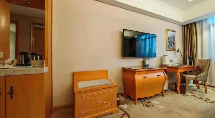 Vienna Hotel Qinghai Dachaidan