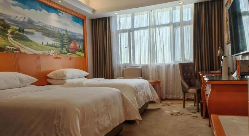 Bed in Vienna Hotel Qinghai Dachaidan