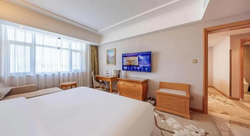 Bed in Vienna Hotel Qinghai Dachaidan