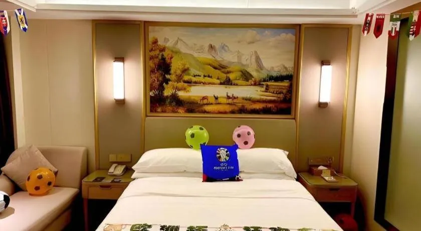 Bed in Vienna Hotel Guangdong Shantou Chaoyang Heping