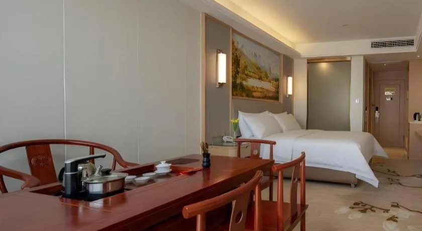 Bed in Vienna Hotel Guangdong Shantou Chaoyang Heping