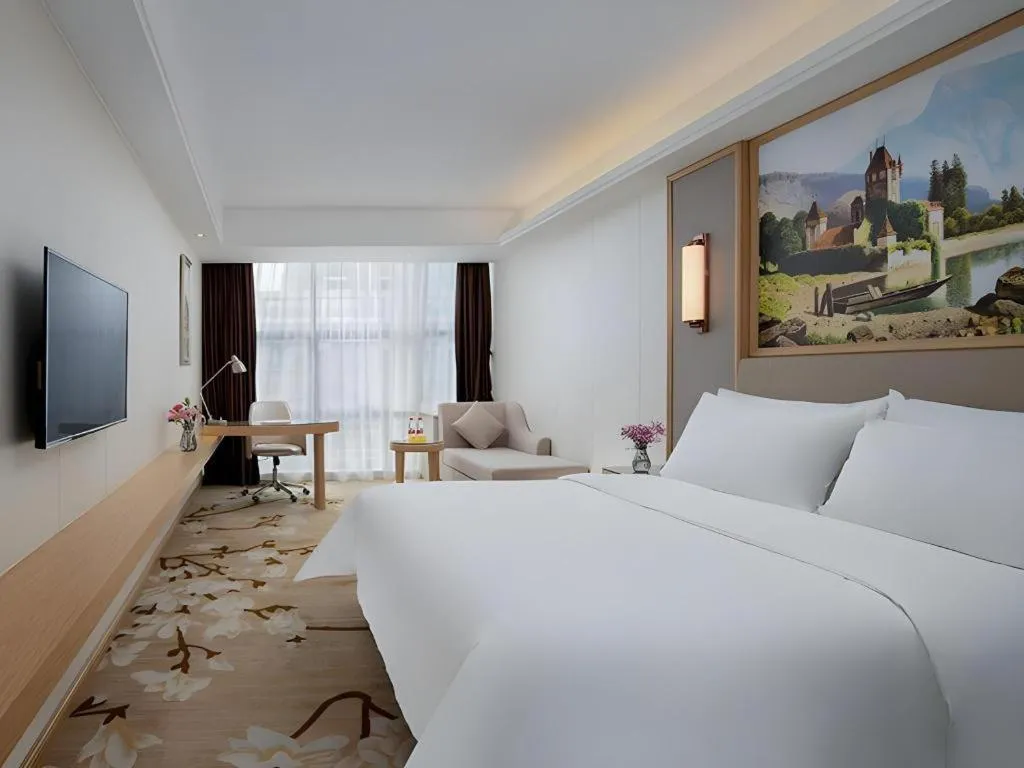 Bed in Vienna Hotel Guangdong Shantou Chaoyang Heping