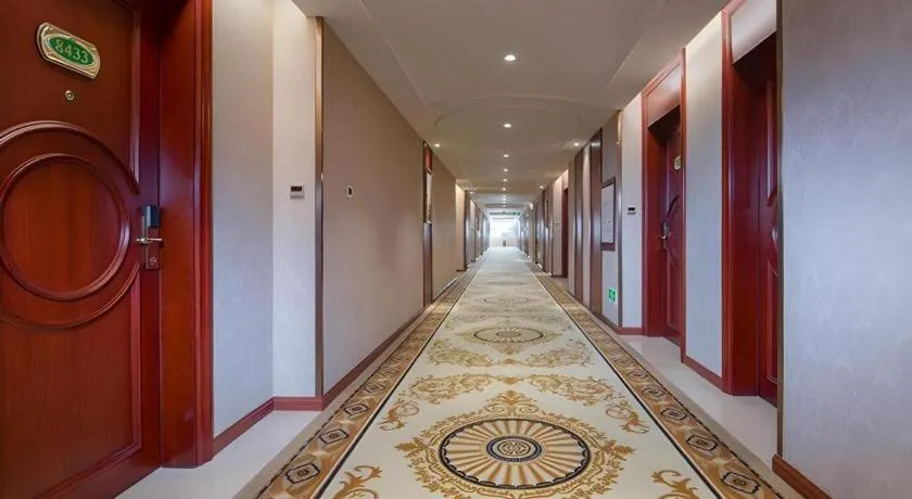 Vienna Hotel Guangdong Zhongshan Ancient Town Lighting Expo Center