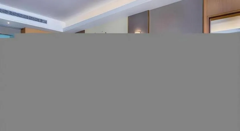 Vienna Hotel Anhui Fuyang Funan Bailing Apartment