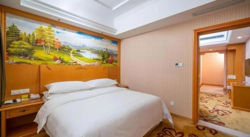 Bed in Vienna Hotel Tianjin Zhongbei Town