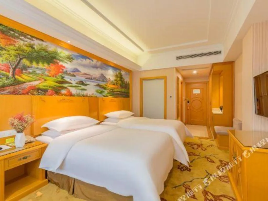Bed in Vienna Hotel Tianjin Zhongbei Town