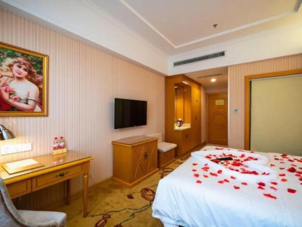 Bed in Vienna Hotel Tianjin Zhongbei Town