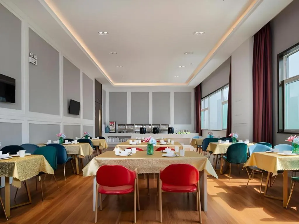 Vienna Hotel Jinan Beiyuan Street Red Star Macalline