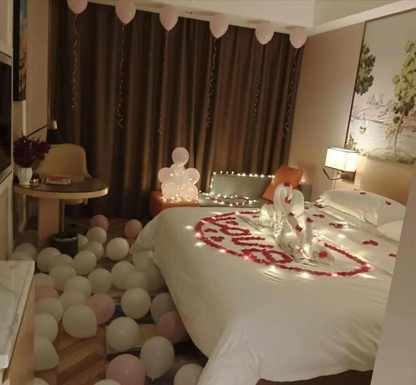 Vienna Hotel Guangxi Baise Xilin County Juting Cultural Arts Center