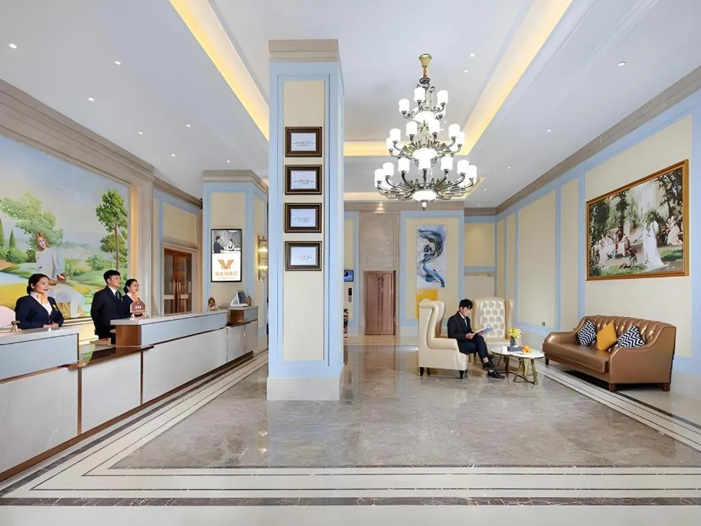 Vienna Hotel Guangxi Baise Xilin County Juting Cultural Arts Center