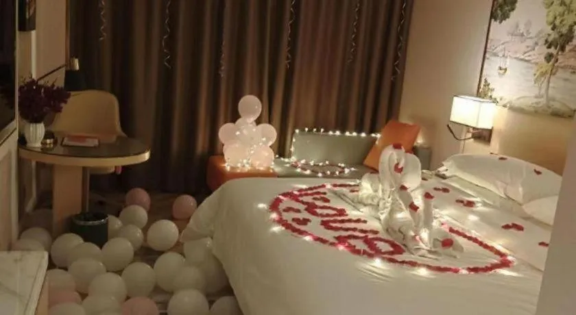 Vienna Hotel Guangxi Baise Xilin County Juting Cultural Arts Center