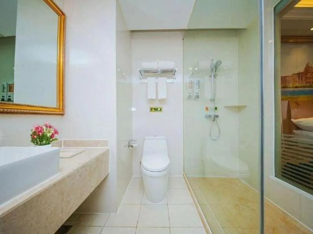 Vienna Hotel Wuhan Hankou North Avenue Sijimei Farmers Market