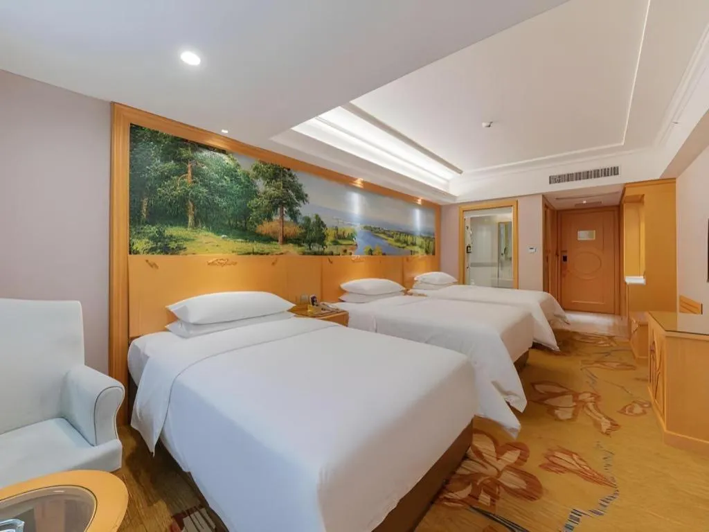 Vienna Hotel Guangdong Shaoguan Ruyuan Yao Cultural Square