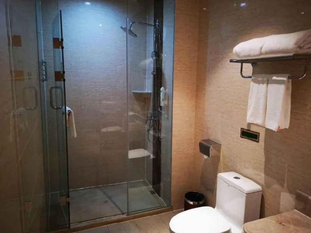 Vienna Hotel Anhui Taihe Baitai Xingma International