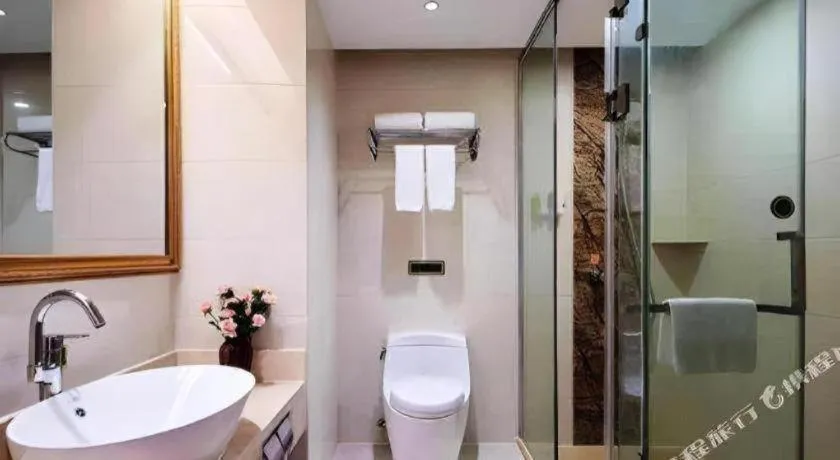 Vienna Hotel Anhui Taihe Baitai Xingma International