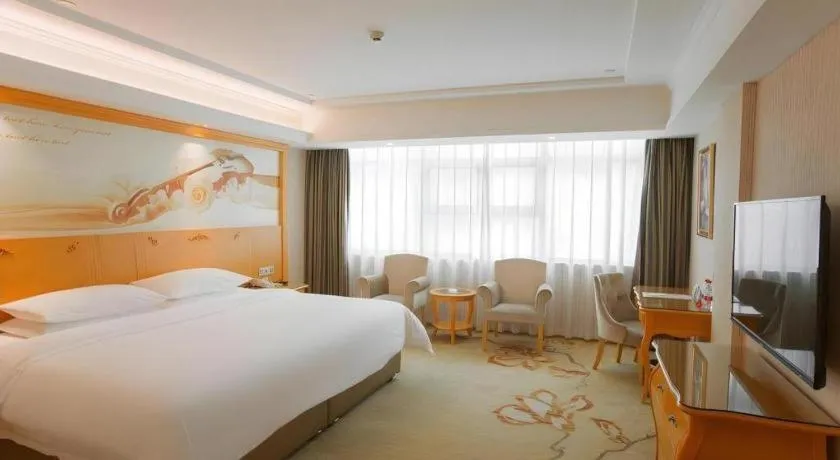 Bed in Vienna Hotel Guangdong Boluo Fu Mountain Scenic Spot
