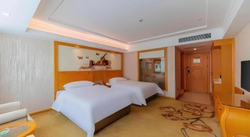 Bed in Vienna Hotel Guangdong Boluo Fu Mountain Scenic Spot
