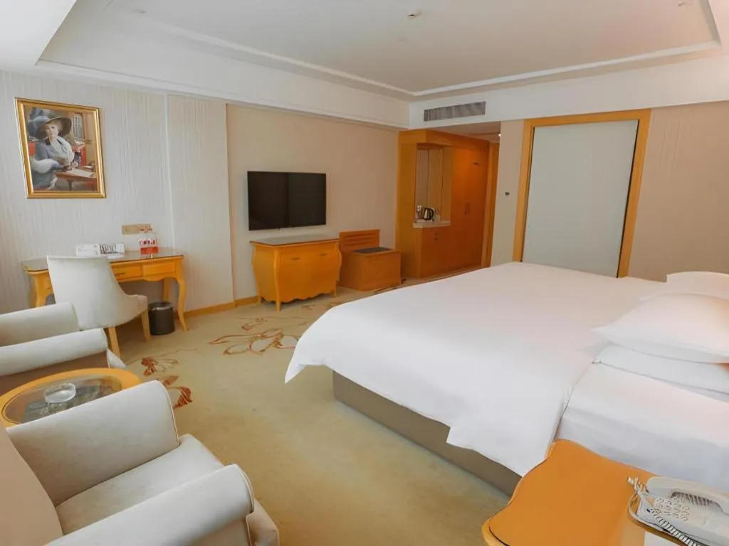 Bed in Vienna Hotel Guangdong Boluo Fu Mountain Scenic Spot