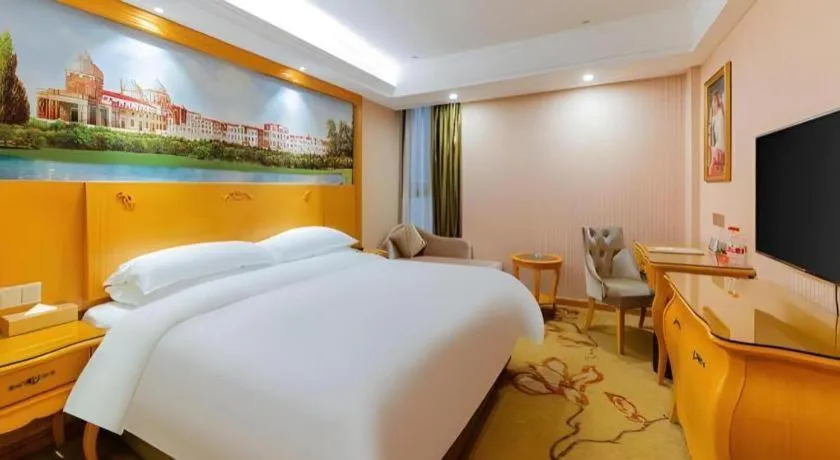 Bed in Vienna Hotel Guangdong Boluo Fu Mountain Scenic Spot