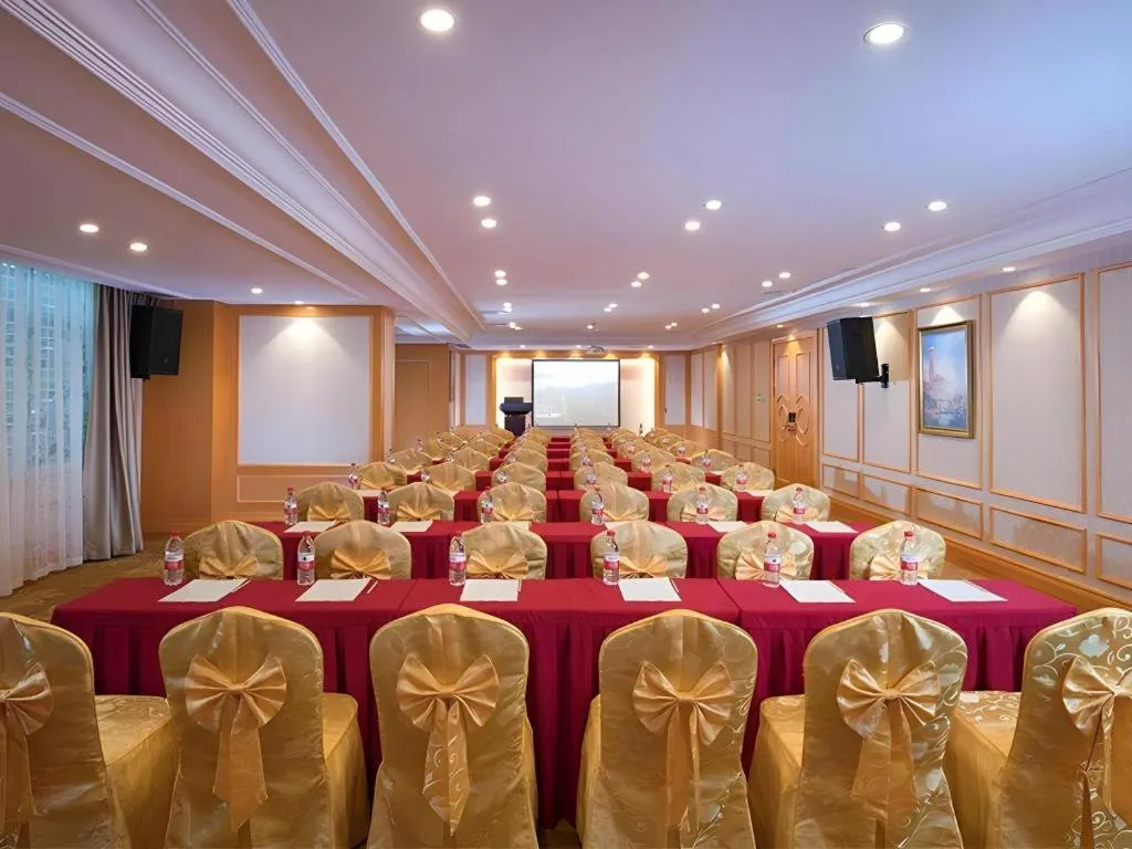 Vienna Hotel Guangdong Boluo Fu Mountain Scenic Spot