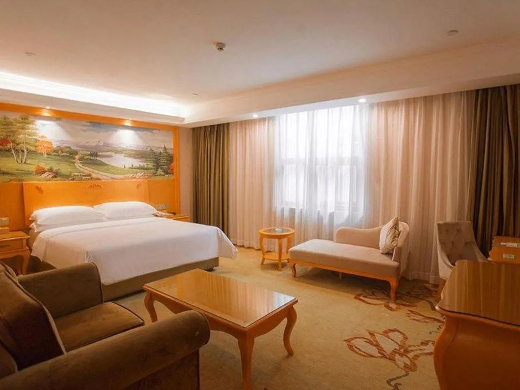 Bed in Vienna Hotel Guangdong Boluo Fu Mountain Scenic Spot