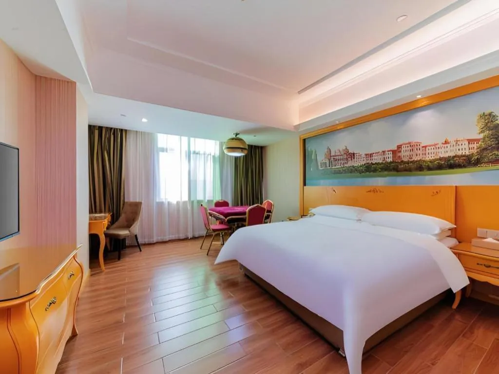 Bed in Vienna Hotel Guangdong Boluo Fu Mountain Scenic Spot