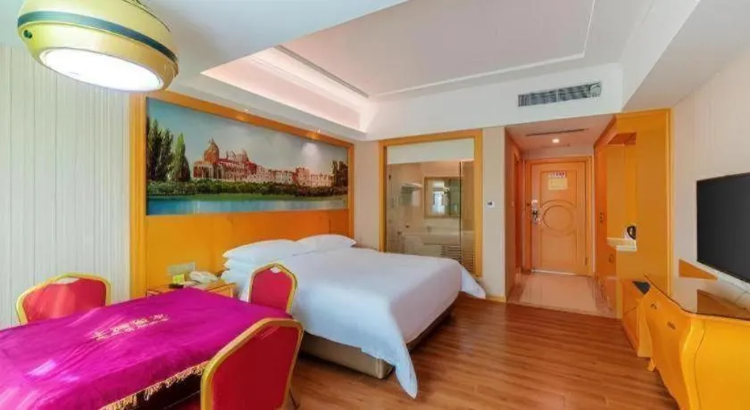 Bed in Vienna Hotel Guangdong Boluo Fu Mountain Scenic Spot