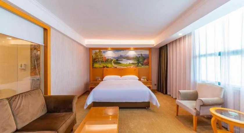 Bed in Vienna Hotel Guangdong Boluo Fu Mountain Scenic Spot