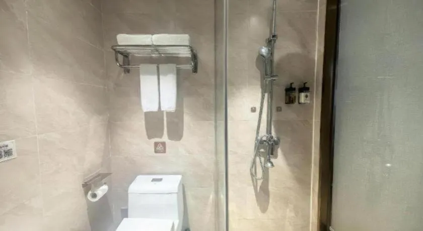 Vienna Hotel Jiangxi Ganzhou Ningdu Bus Station