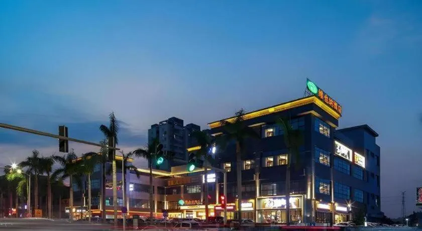 Vienna Hotel Zhuhai Huafashangdu Nanping Science Industrial Park