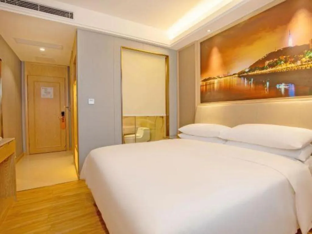 Bed in Vienna Hotel Zhuhai Huafashangdu Nanping Science Industrial Park