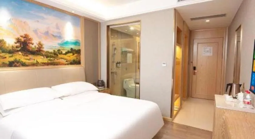 Bed in Vienna Hotel Zhuhai Huafashangdu Nanping Science Industrial Park