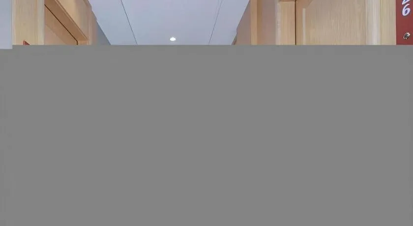 Vienna Hotel Zhuhai Huafashangdu Nanping Science Industrial Park