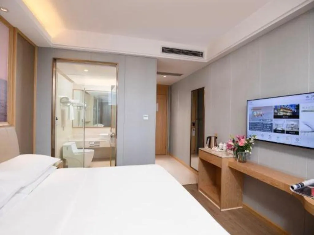 Bed in Vienna Hotel Zhuhai Huafashangdu Nanping Science Industrial Park